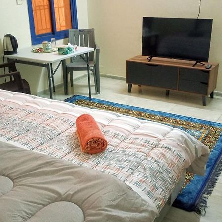 Salem House Hostel 니즈와 외부 사진