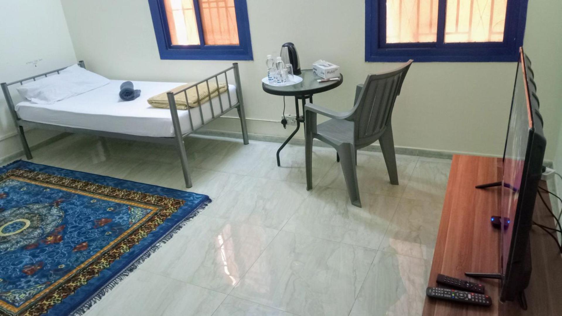 Salem House Hostel 니즈와 외부 사진