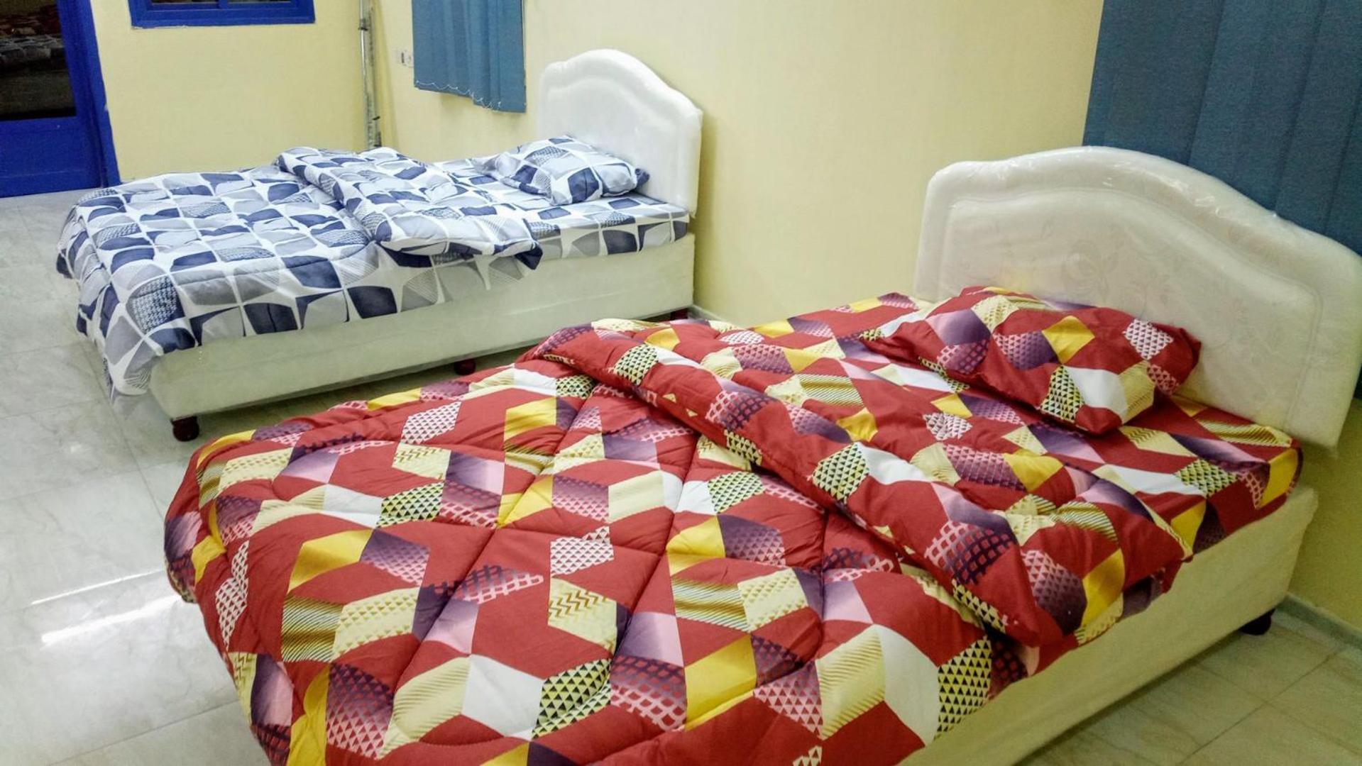 Salem House Hostel 니즈와 외부 사진