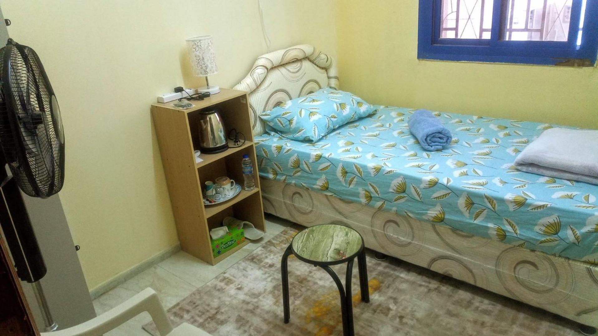 Salem House Hostel 니즈와 외부 사진