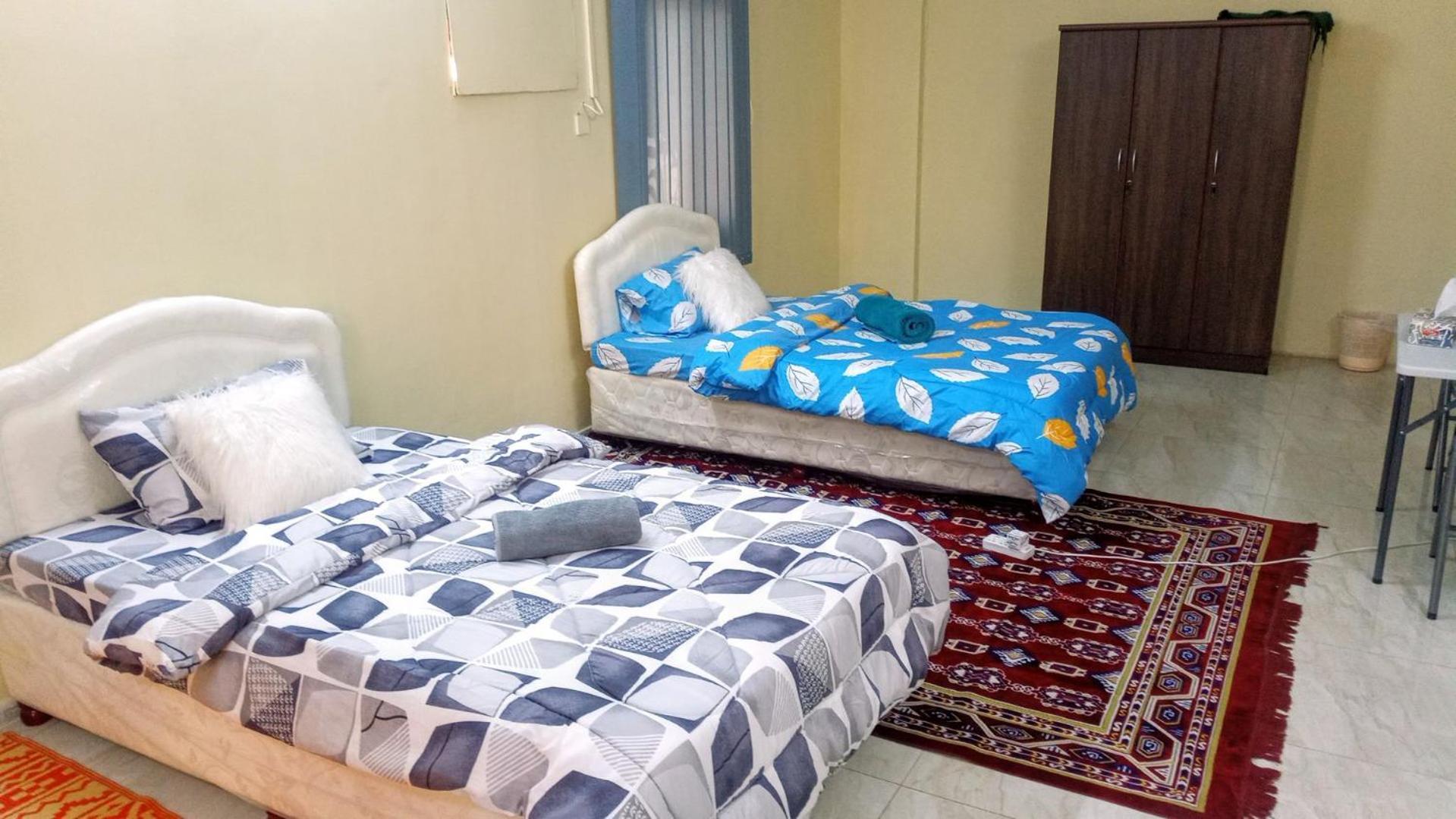 Salem House Hostel 니즈와 외부 사진