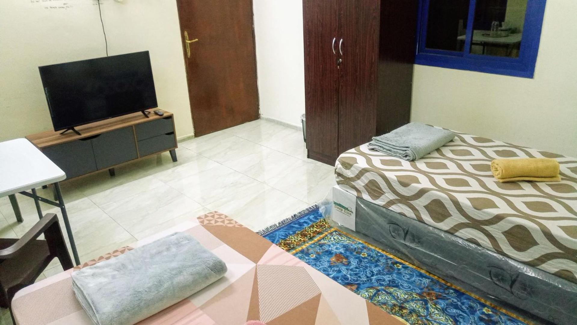 Salem House Hostel 니즈와 외부 사진