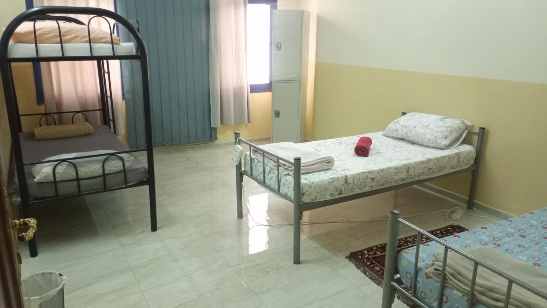 Salem House Hostel 니즈와 외부 사진